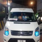 Bi Aozoom và mắt quỷ 7 màu xe Ford 16 chỗ (1)